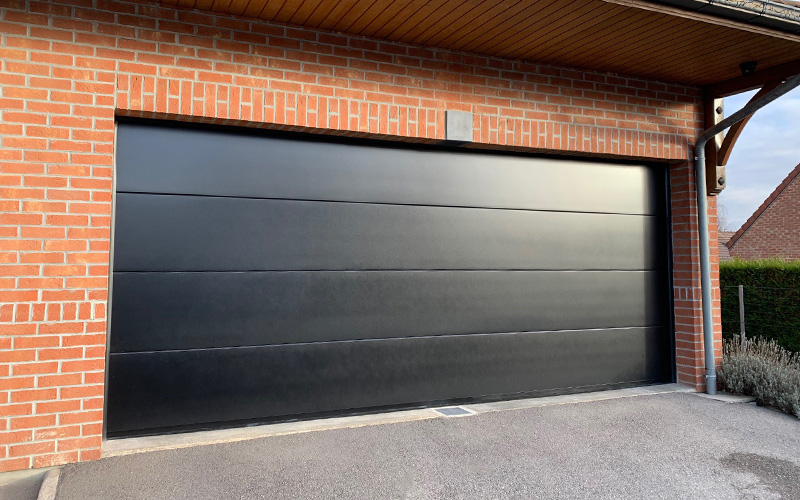Porte de garage sectionnelle panneaux 60 mm